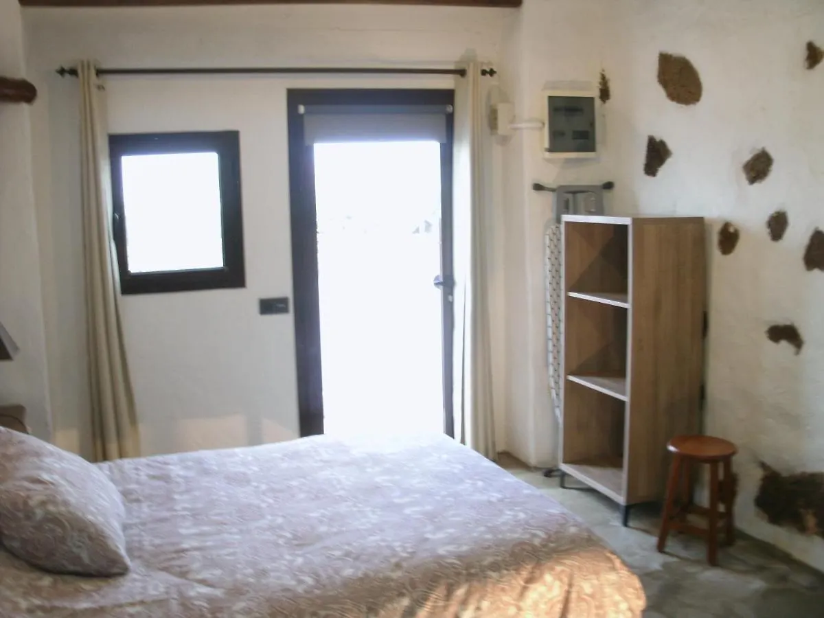 Casa Rural Satorno Apartment Tinguaton Spain