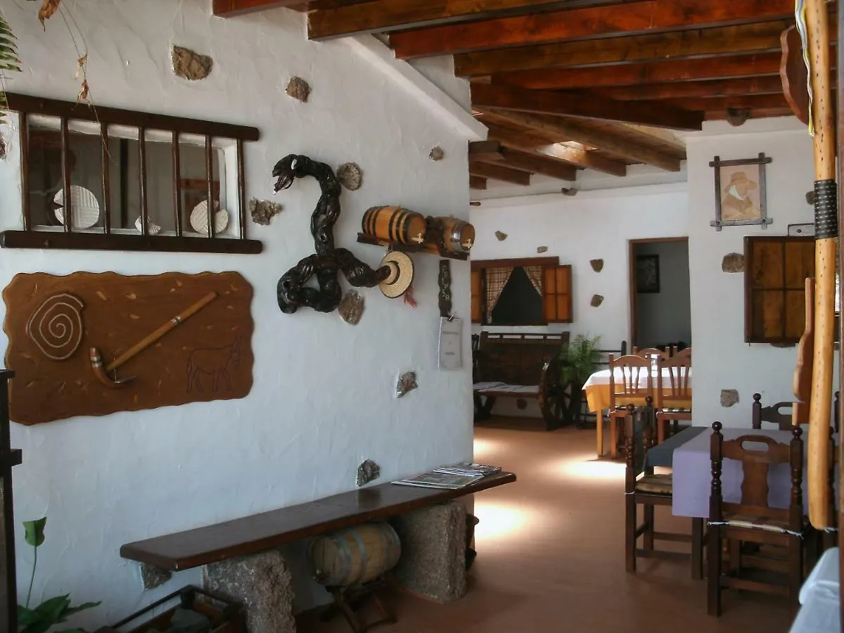 Casa Rural Satorno Apartment Tinguaton Spain