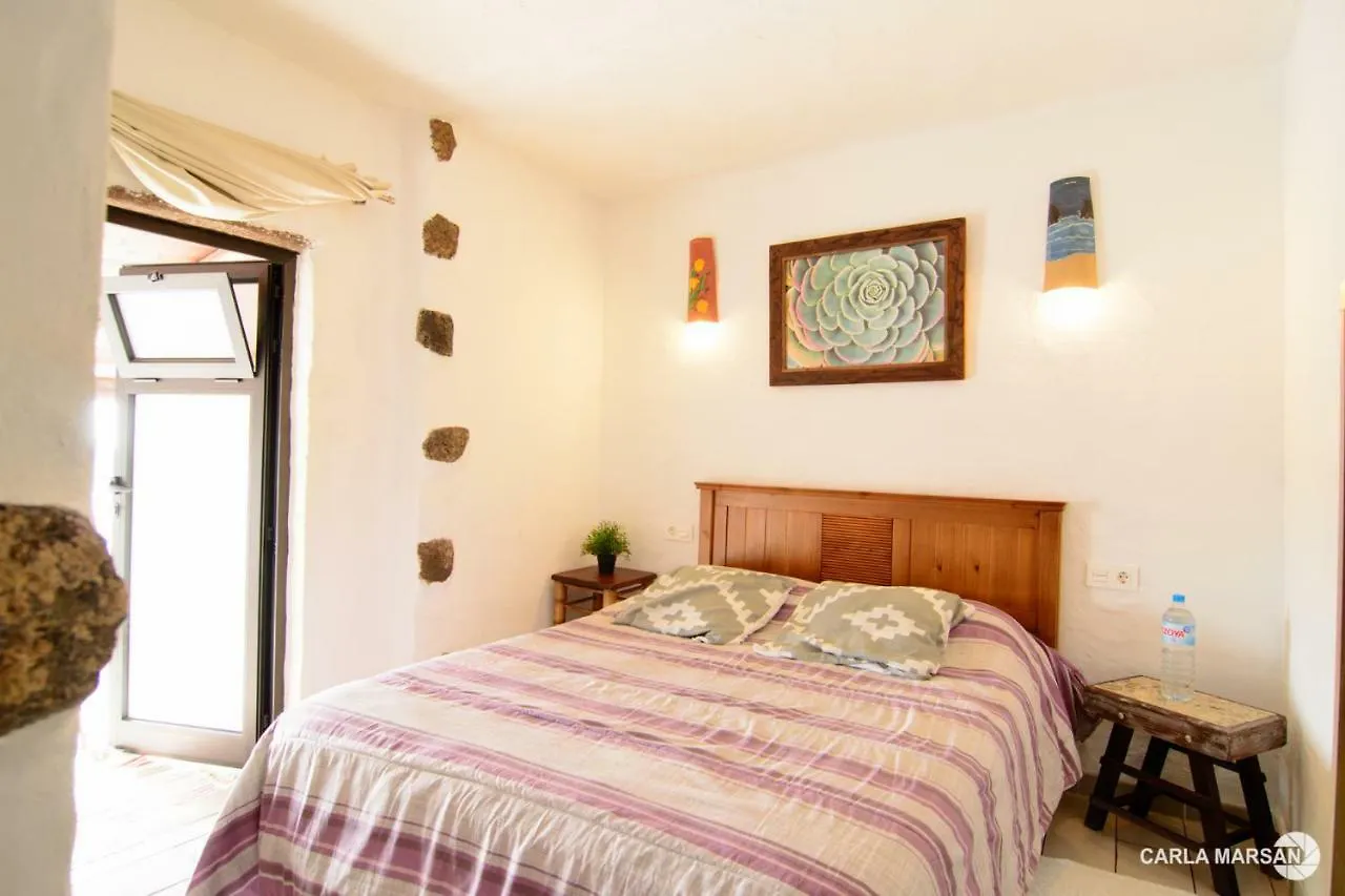 Casa Rural Satorno Apartment Tinguaton Spain